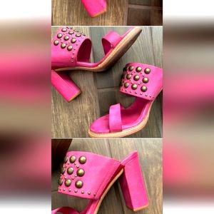 GENUINE LEATHER IN BRIGHT PINK